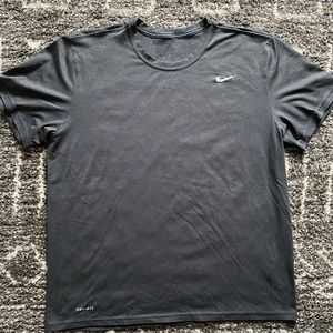 Nike Dri-Fit Mens XL Athletic Shirt